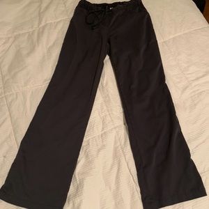 Grey’s Anatomy scrub pants S